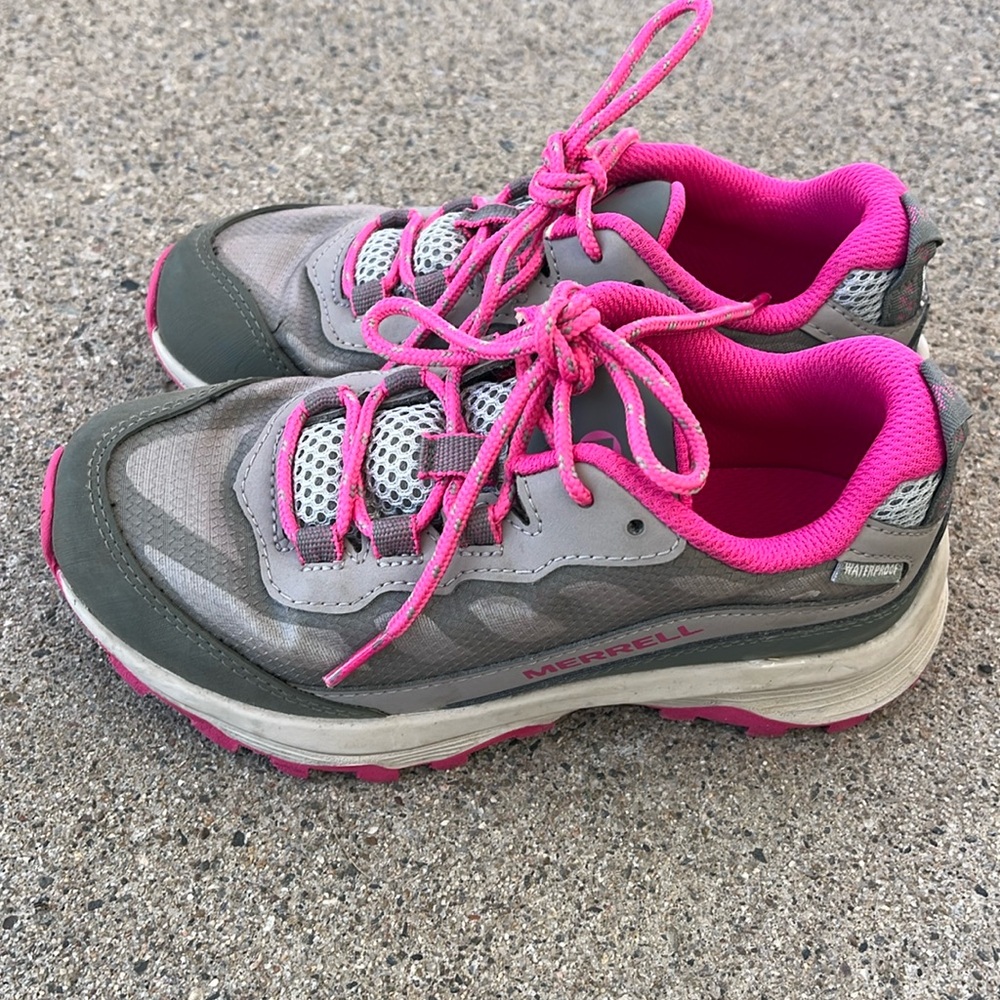 Merrell Moab Kids’ Sandals Size 13.5